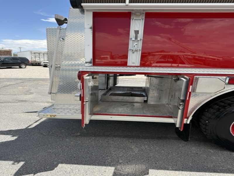 2000 Ford F-750