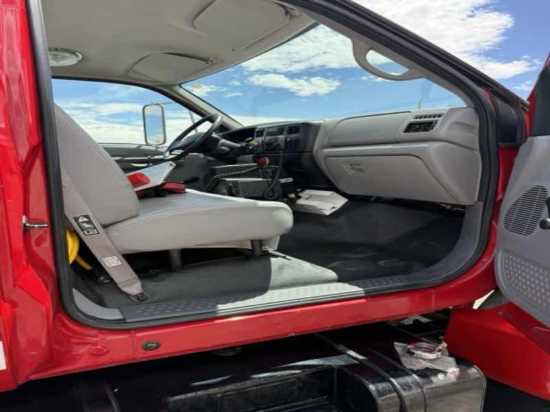 2000 Ford F-750